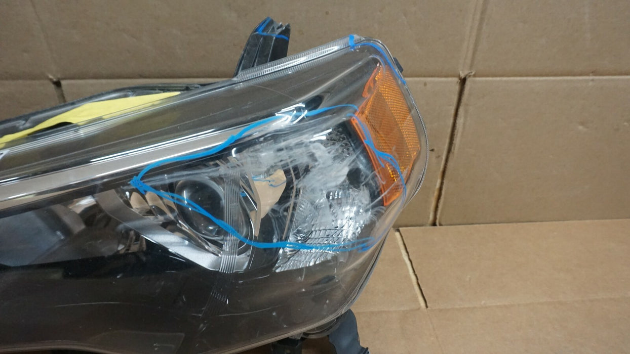 2014-2019 TOYOTA 4RUNNER LEFT DRIVER SIDE HEADLIGHT HALOGEN HEADLAMP LIGHT OEM