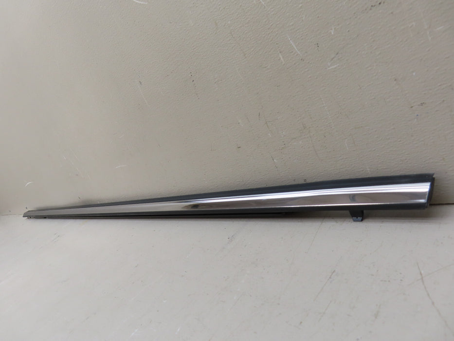2014-2018 SUBARU FORESTER FRONT LEFT DRIVER SIDE BELT MOLDING OEM