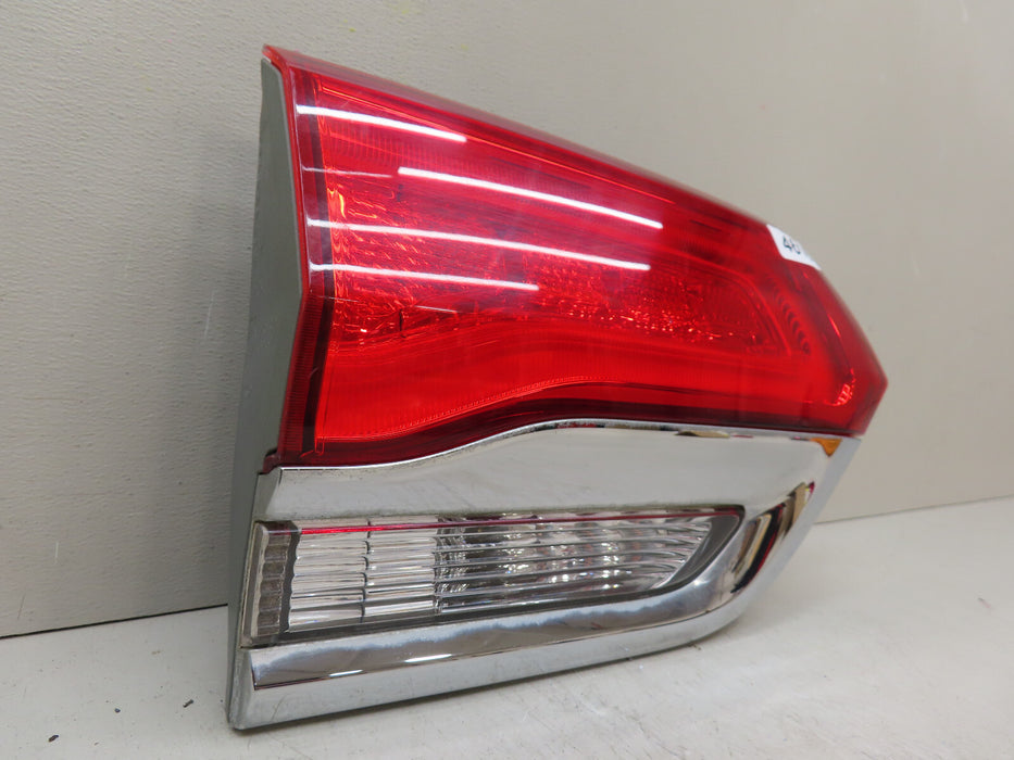 2014-2018 JEEP GRAND CHEROKEE INNER LEFT TAILLIGHT LAMP OEM