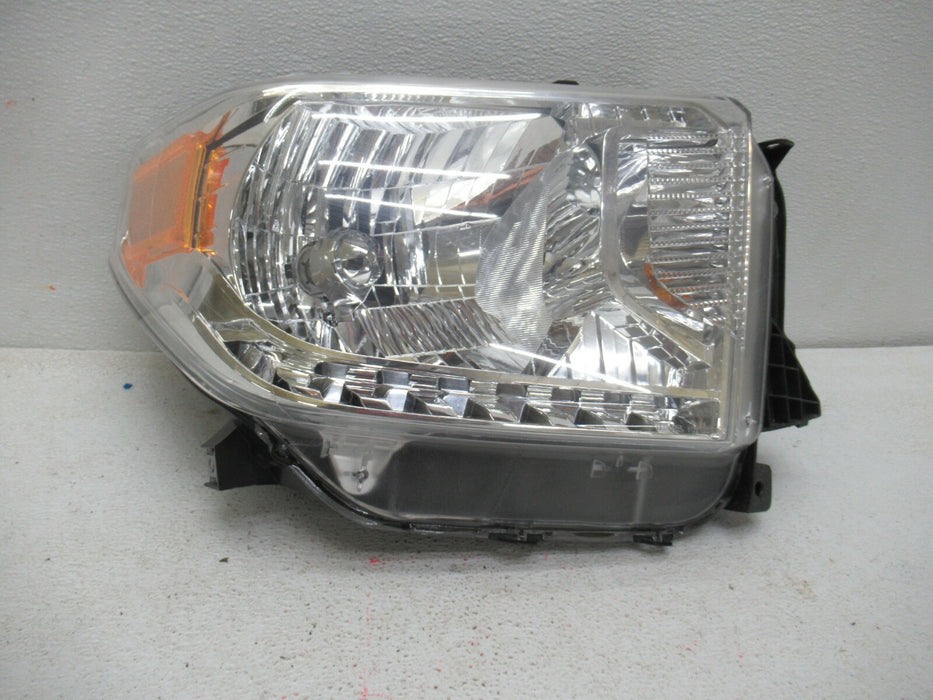 2014-2017 TOYOTA TACOMA FRONT PASSENGER SIDE HEADLIGHT HEADLAMP HALOGEN OEM