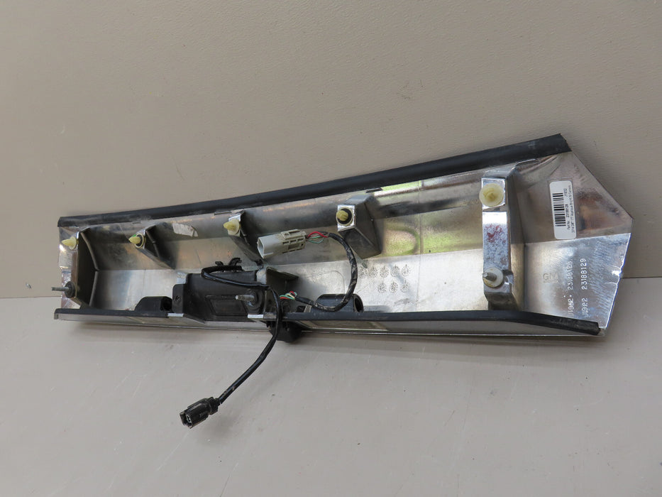 2010-2015 GMC TERRAIN REAR TAIL GATE MOLDING TRIM W/CAMERA OEM 23188128