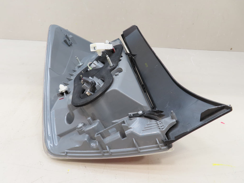 2012-2015 TOYOTA PRIUS REAR RIGHT PASSENGER SIDE TAIL LIGHT LAMP OEM