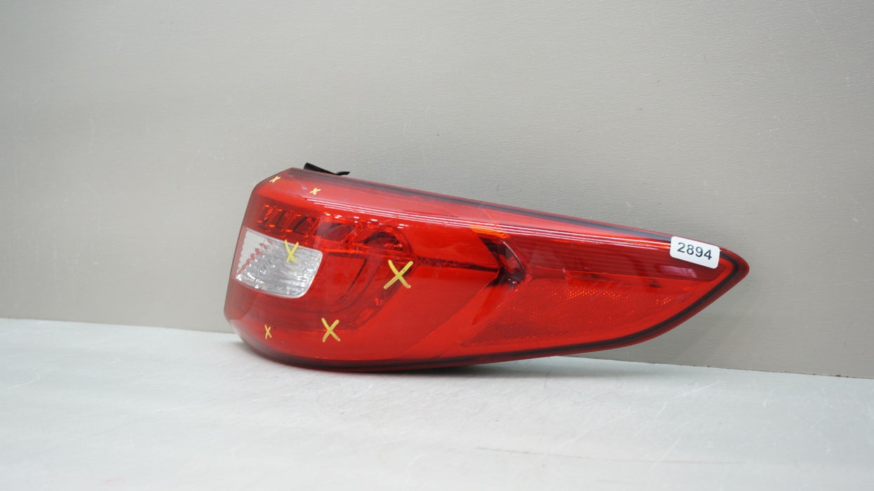 2015-2017 HYUNDAI SONATA REAR LEFT DRIVER SIDE OUTER TAIL LIGHT OEM 92402-C2100