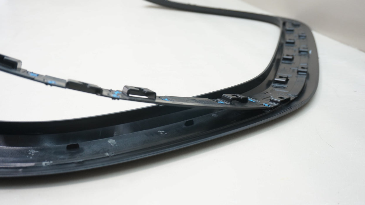 2019-2025 GMC SIERRA 1500 REAR LEFT SIDE FENDER FLARE WHEEL ARCH OEM 23396047