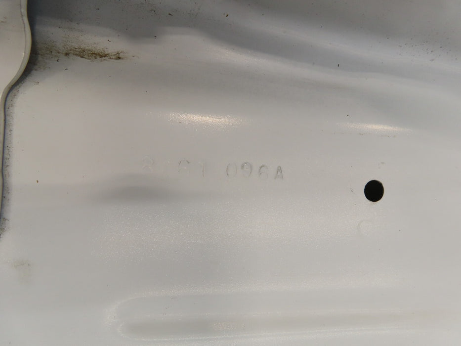 2015-2018 CHEVROLET SILVERADO 1500 2500 3500 FRONT LEFT SIDE FENDER OEM 22935934