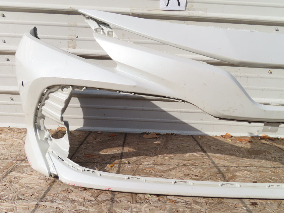 18 19 20 2018 2019 2020 Toyota Camry Hybrid FRONT BUMPER COVER OEM