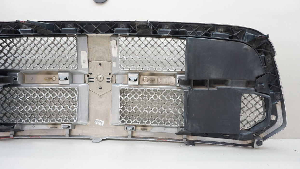 2013-2018 DODGE RAM 1500 FRONT UPPER RADIATOR GRILLE OEM 13DSAC0010