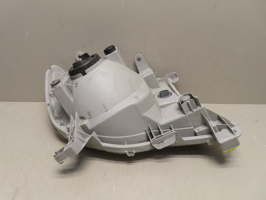 2005-2011 TOYOTA TACOMA FRONT LEFT DRIVER SIDE HALOGEN HEADLIGHT OEM