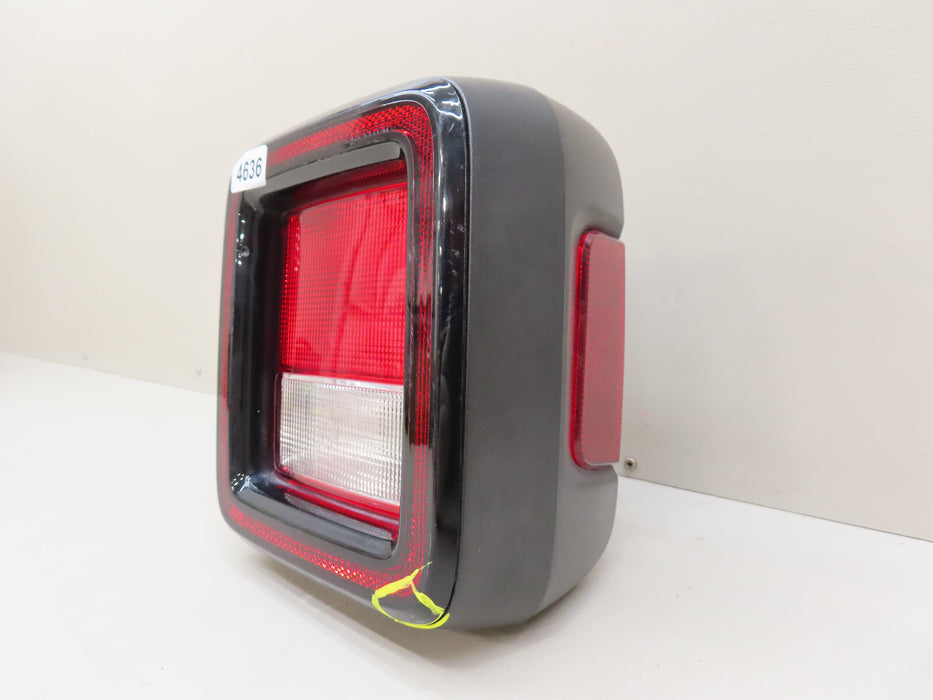2018-2024 JEEP WRANGLER RIGHT PASSENGER SIDE TAIL LIGHT LED OEM