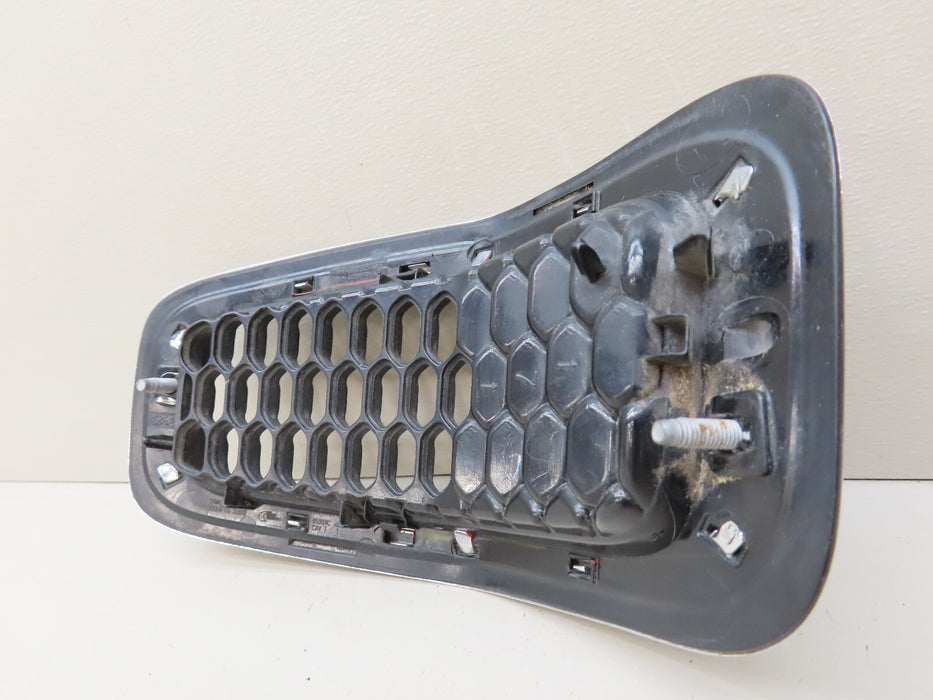 2014-2018 JEEP CHEROKEE FRONT RADIATOR GRILL GRILLE INSERT #7 OEM
