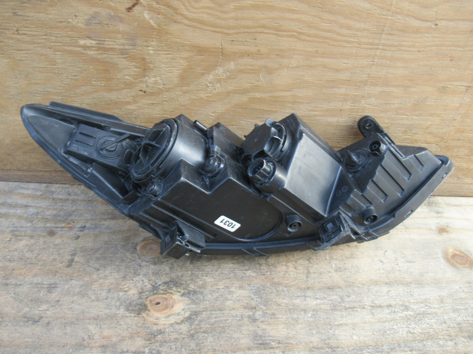 2017-2018 HYUNDAI ELANTRA LEFT DRIVER SIDE HALOGEN HEADLIGHT HEADLAMP OEM