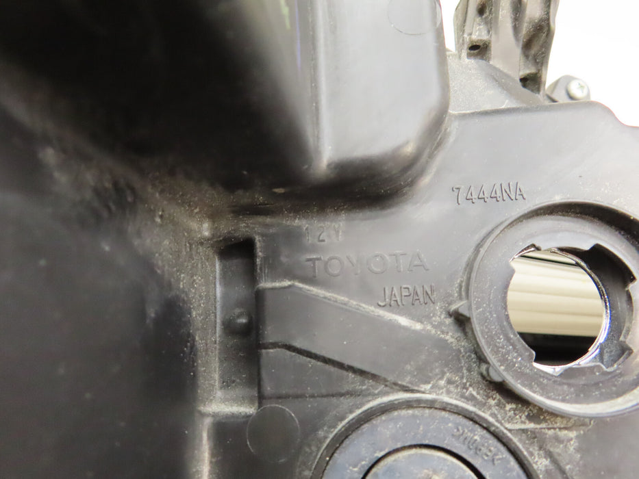 2020-2022 TOYOTA COROLLA FRONT LEFT DRIVER SIDE HEADLIGHT LED OEM