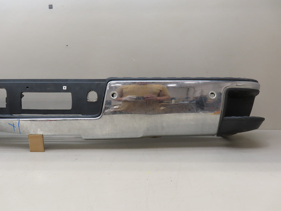 2014-2018 CHEVROLET SILVERADO/ GMC SIERRA 1500 REAR BUMPER METAL OEM