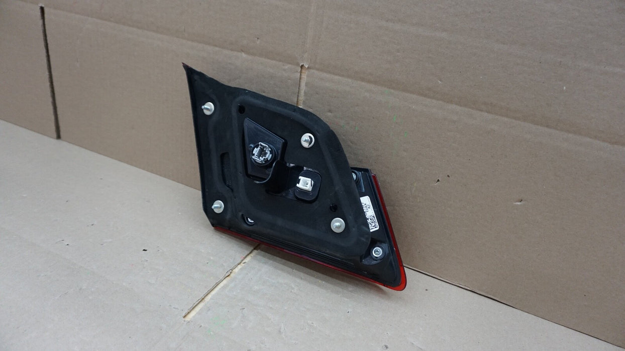 2016-2017 HONDA ACCORD REAR RH RIGHT PASSENGER SIDE INNER TAIL LIGHT OEM 16 17