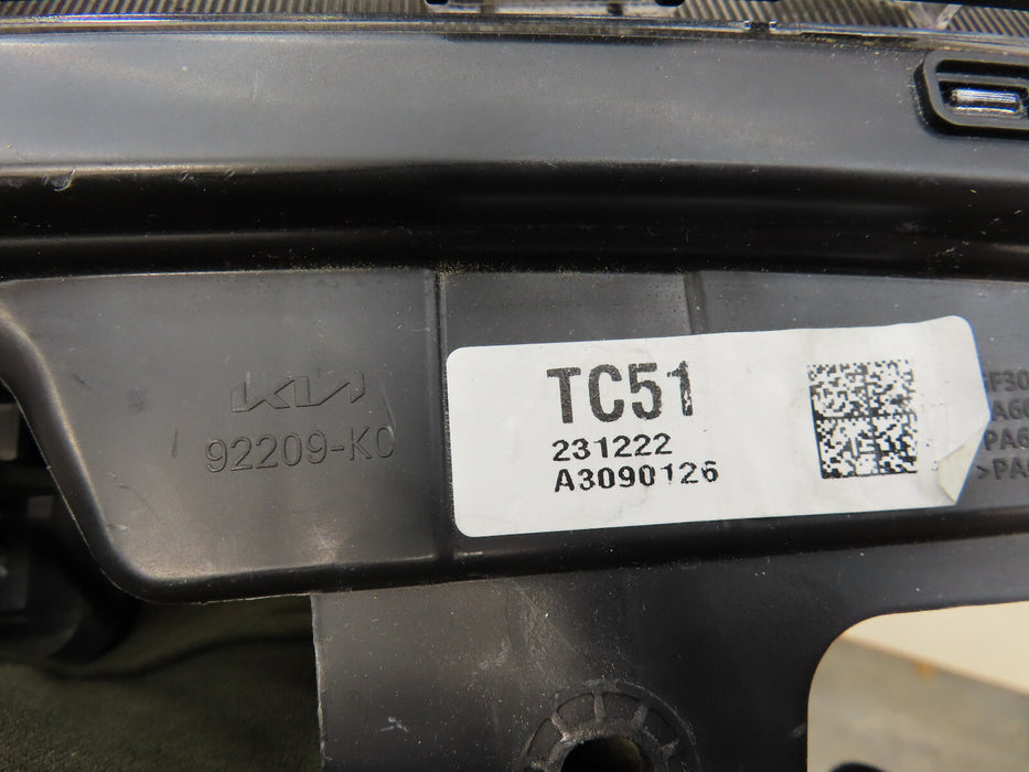 2020-2022 KIA SOUL CENTER HEADLIGHT LAMP OEM 92209-KO