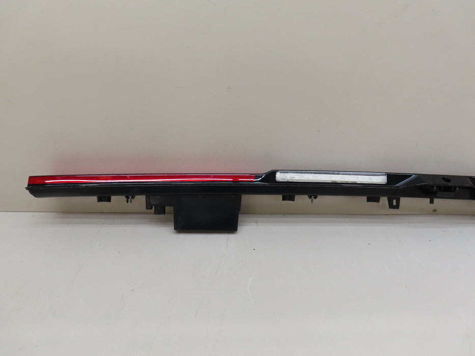 2022-2024 FORD F150 F-150 LIGHTNING REAR CENTER TAILGATE TAIL LIGHT LED OEM