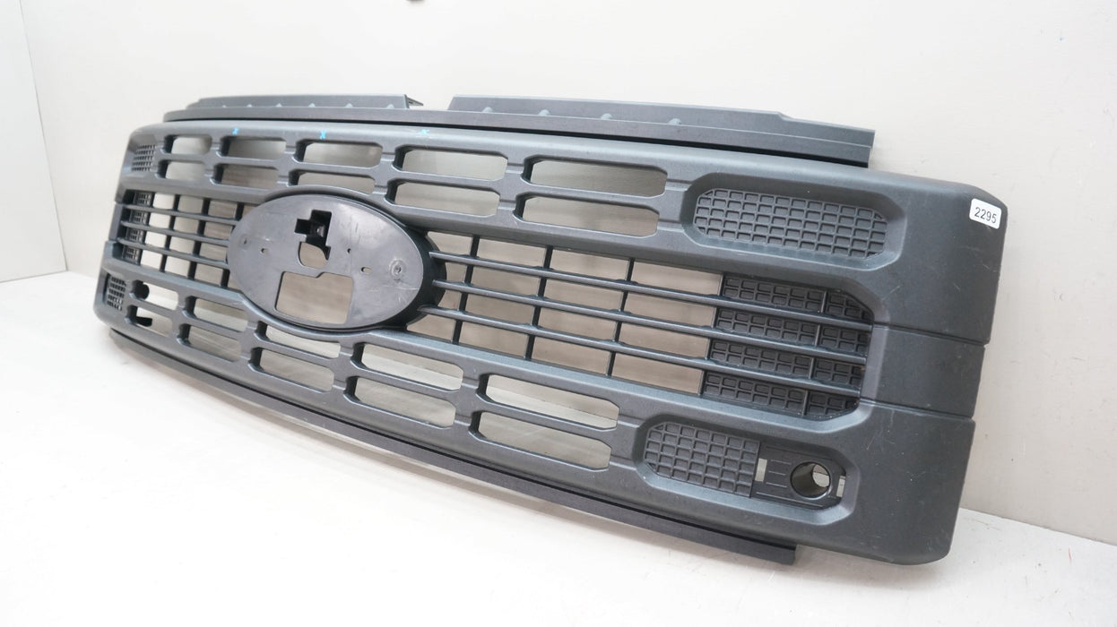 2023-2025 FORD SUPERDUTY F250 F350 FRONT BUMPER RADIATOR GRILLE OEM PC3B-8A164-A