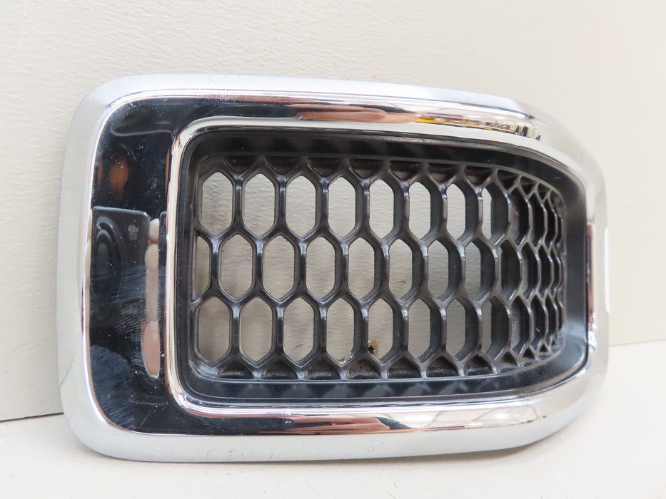 2014-2018 JEEP CHEROKEE FRONT RADIATOR GRILL GRILLE INSERT #4 OEM