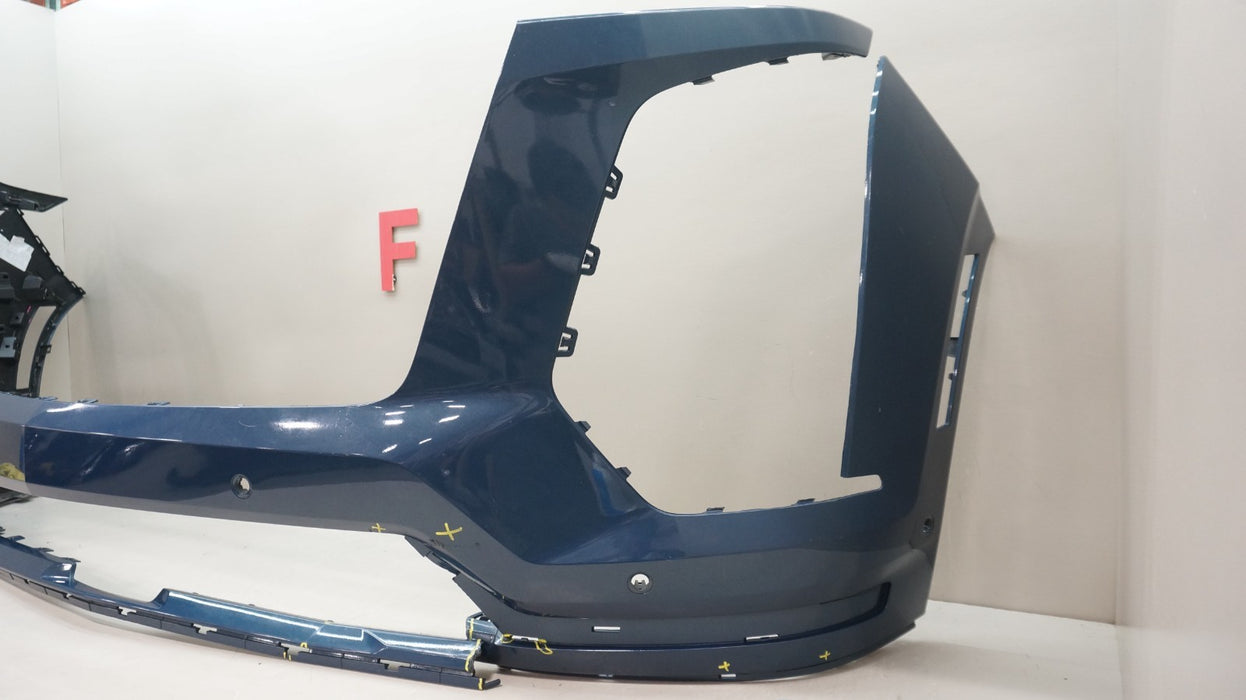 2025-2026 CADILLAC ESCALADE FRONT BUMPER COVER OEM 84966320