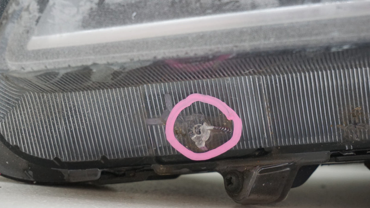 2011-2016 HYUNDAI SONATA FRONT LEFT DRIVERS SIDE HEADLIGHT OEM 11 12 13 14 15 16