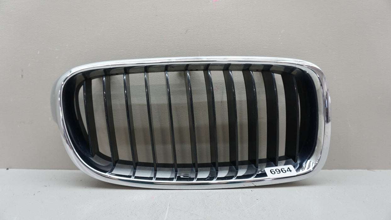 2012-2018 BMW 3 SERIES FRONT RIGHT PASSENGER SIDE GRILLE 51137255412 OEM