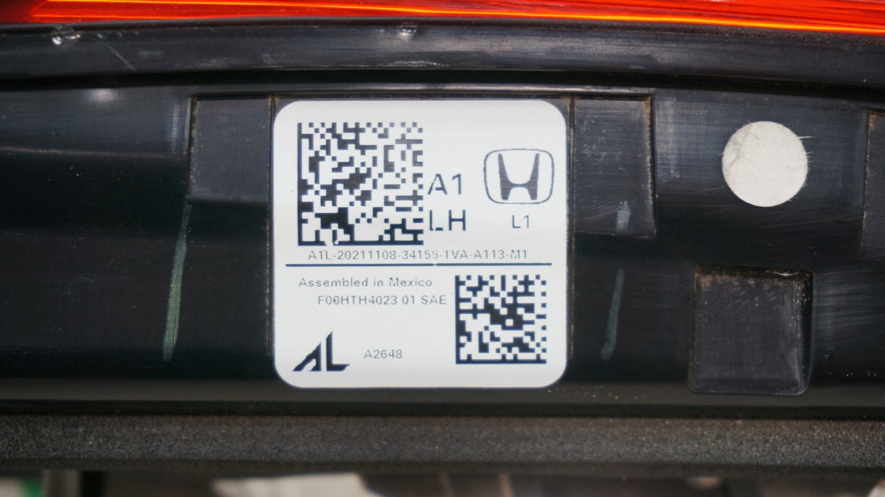 2018-2020 HONDA ACCORD REAR LEFT DRIVERS SIDE INNER TAIL LIGHT OEM