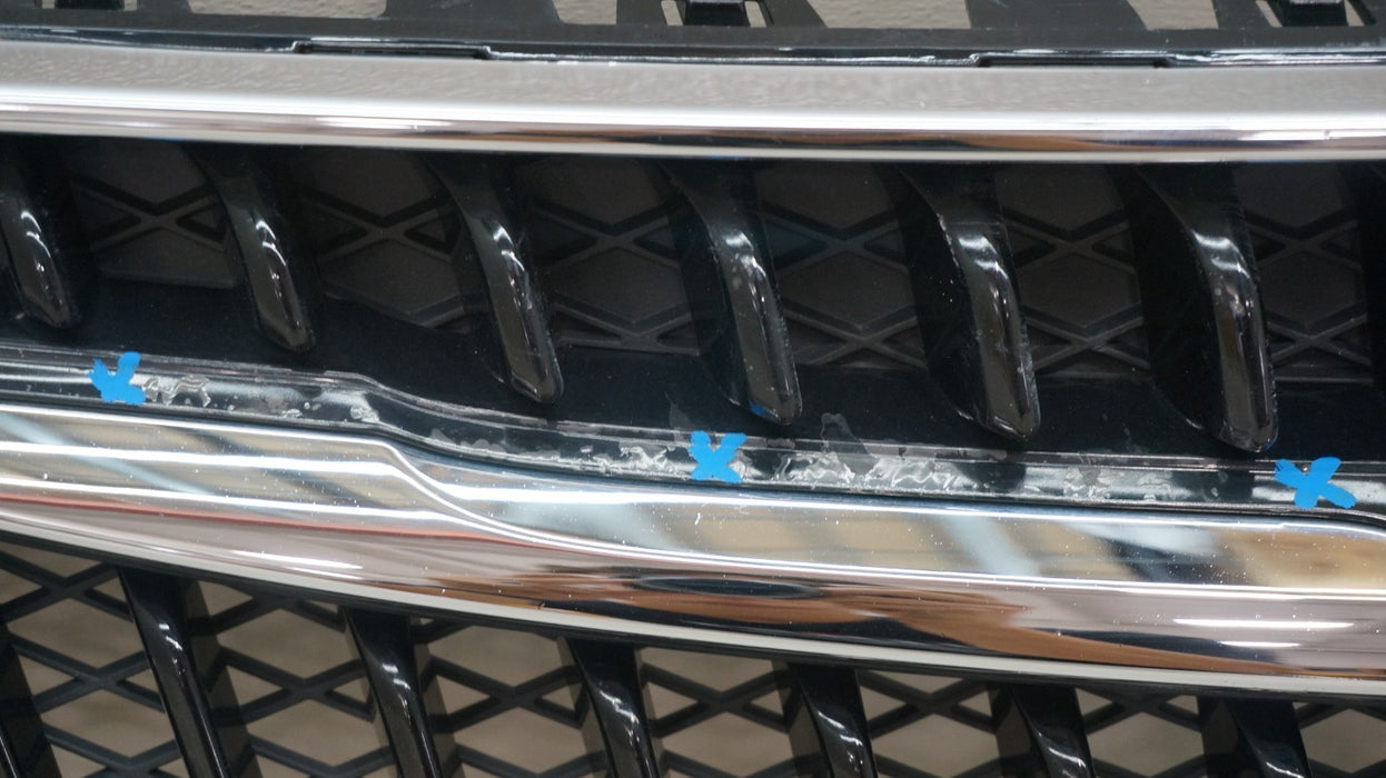 2017-2022 BUICK ENCORE FRONT UPPER RADIATOR GRILLE 42353747 OEM