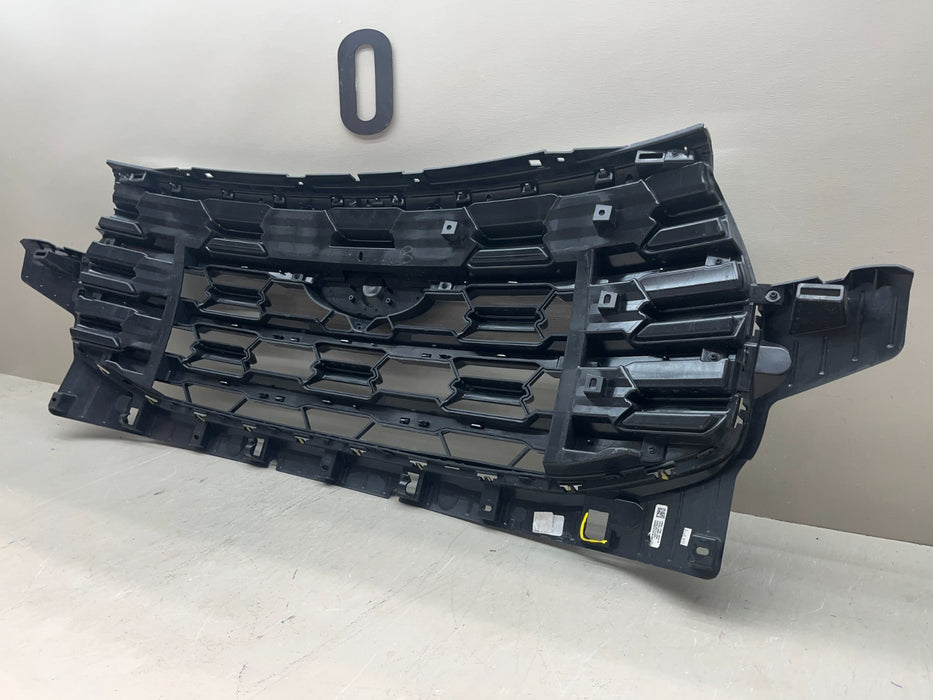 2025-2026 FORD EXPLORER FRONT UPPER GRILLE RB5B-8200-AAW OEM