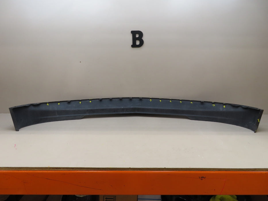 2015-2020 CHEVROLET TAHOE/SUBURBAN FRONT LOWER AIR DAM DEFLECTOR OEM 22936501