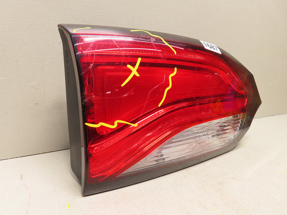 2017-2022 CHRYSLER PACIFICA RIGHT PASSENGER INNER TAIL LIGHT LAMP OEM 6003TA0340
