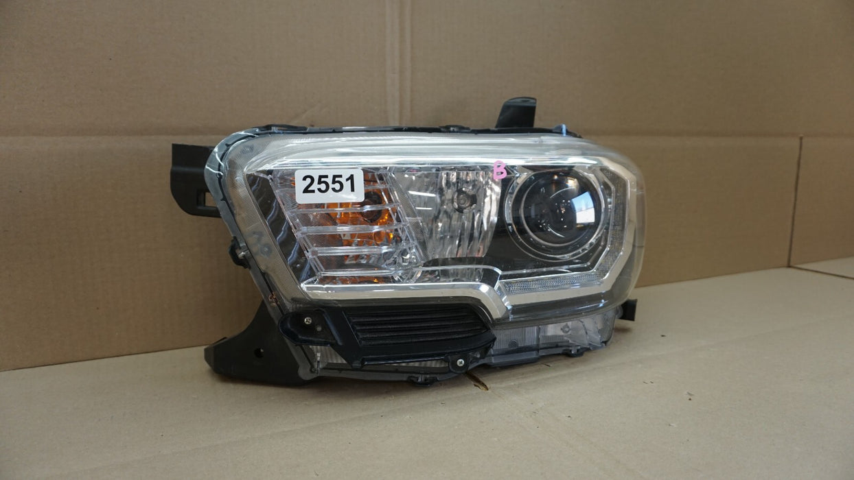 2016-2021 TOYOTA TACOMA FRONT LEFT DRIVERS SIDE HEADLIGHT OEM 16 17 18 19 20 21