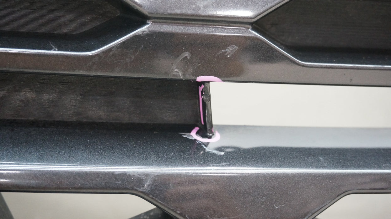 2017-2020 NISSAN PATHFINDER FRONT RADIATOR GRILLE GRILL 62310 9PFIA OEM