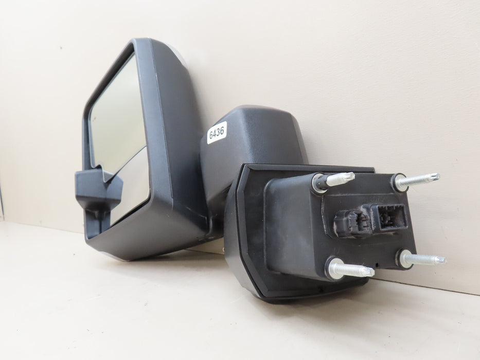 2020-2024 CHEVROLET/GMC SILVERADO-SIERRA 2500 3500 LEFT DRIVER SIDE MIRROR OEM