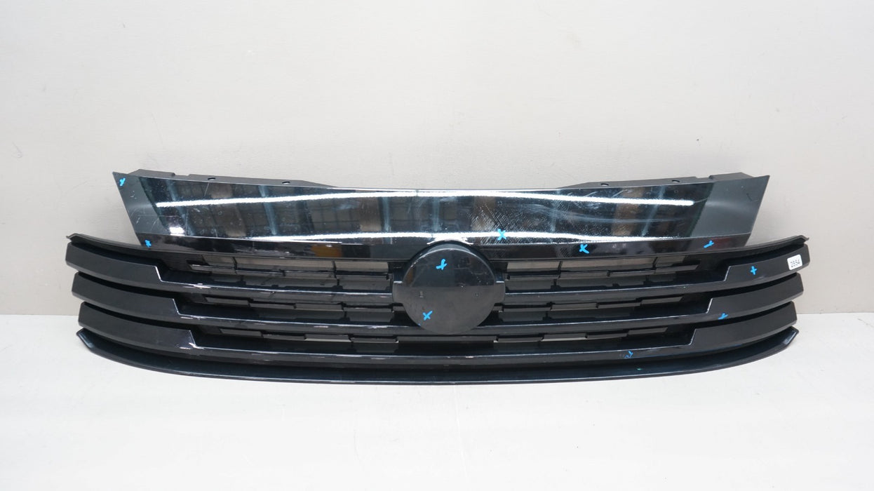 2025 NISSAN KICKS FRONT BUMPER RADIATOR GRILLE OEM 623107LG0A