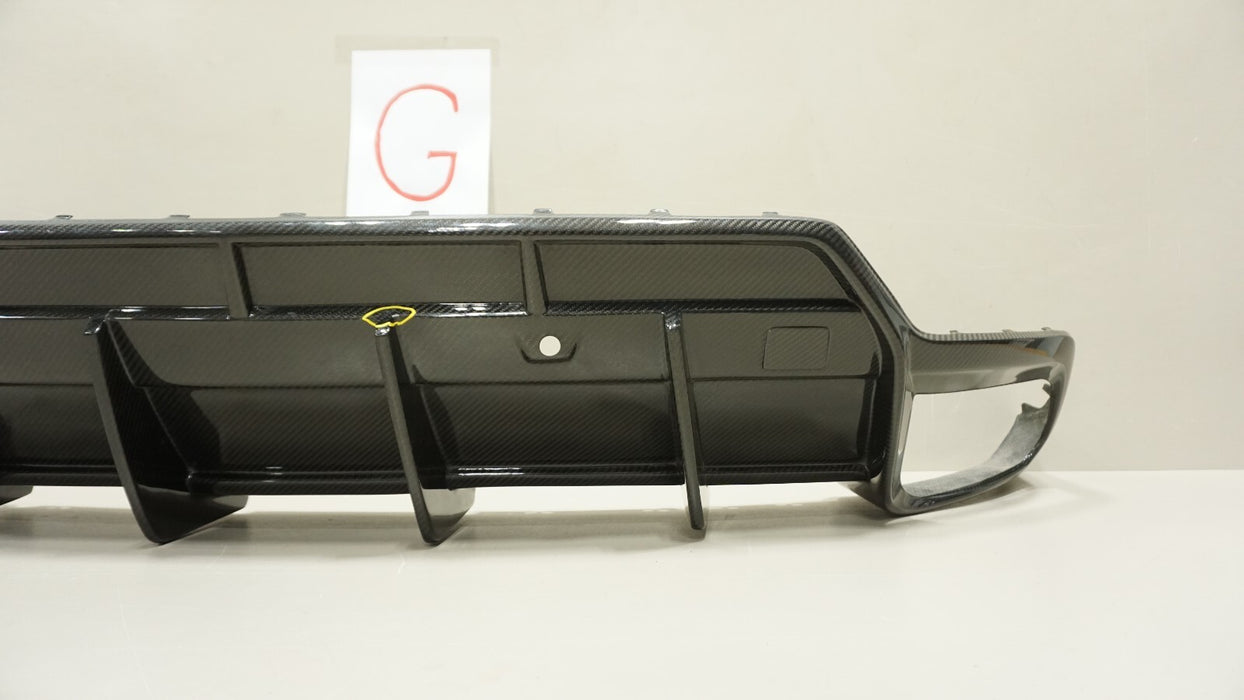 2018-2023 LAMBORGHINI URUS REAR BUMPER LOWER VALANCE DIFFUSER CARBON FIBER pd
