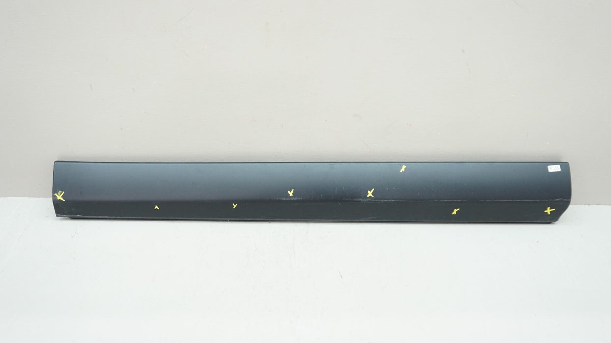 2019-2023 ROLLS ROYCE CULLINAN REAR RIGHT DOOR TRIM MOLDING OEM 7448584
