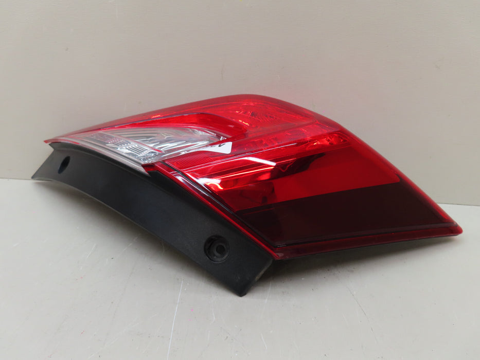 2016-2020 HONDA CIVIC SEDAN REAR LEFT DRIVER SIDE OUTER TAIL LIGHT OEM