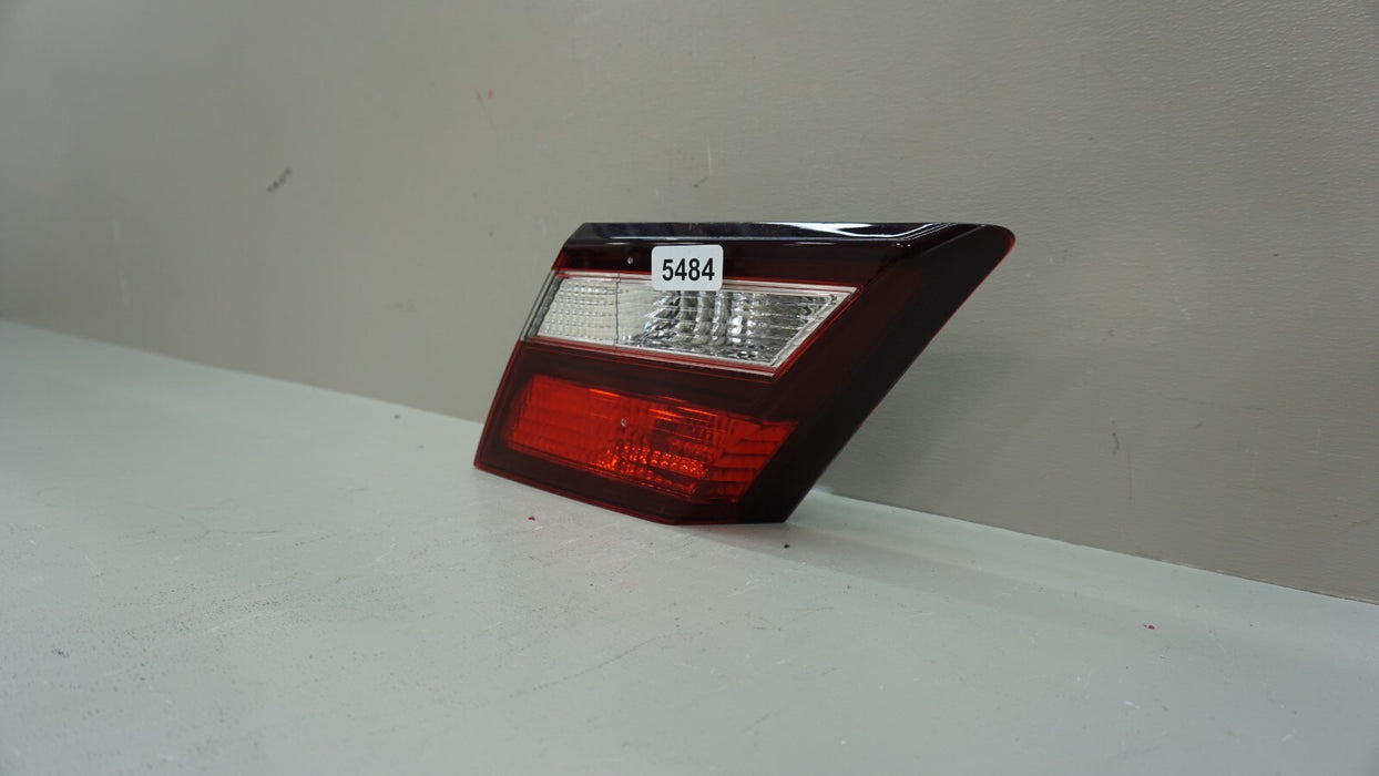 2013-2015 HONDA CIVIC SEDAN REAR RIGHT PASSENGER SIDE INNER TAIL LIGHT LAMP OEM