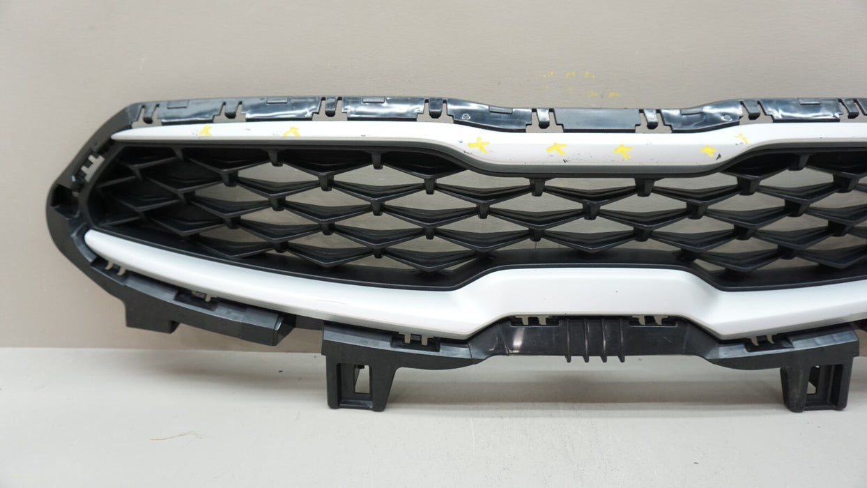 2019-2020 KIA FORTE FRONT CENTER UPPER RADIATOR GRILLE OEM 86351M6000