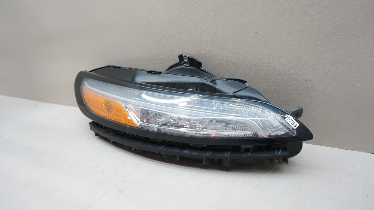 2014-2018 JEEP CHEROKEE RIGHT SIDE DAYTIME RUNNING LIGHT DRL OEM
