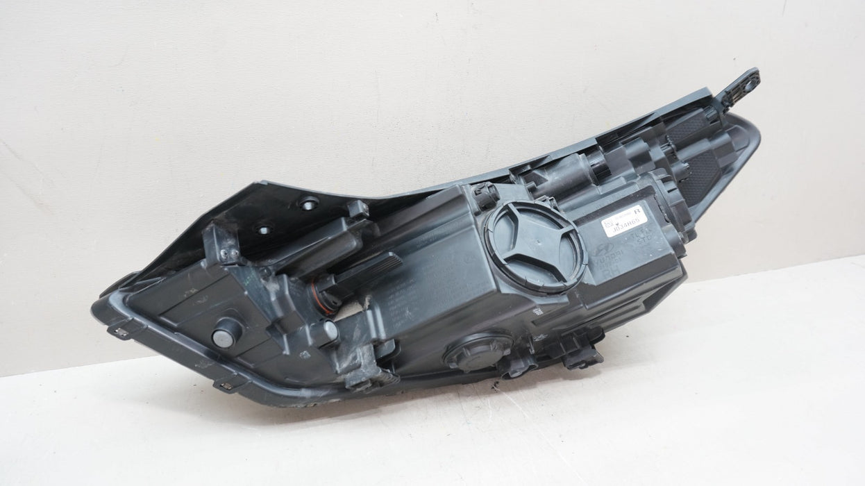 2019-2021 HYUNDAI TUCSON FRONT RIGHT PASSENGER SIDE HALOGEN HEADLIGHT OEM