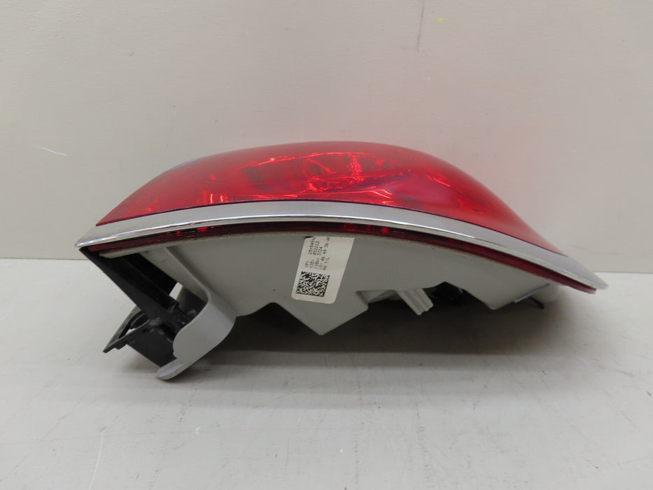 2008 - 2012 BUICK ENCLAVE RIGHT PASSENGER SIDE  TAIL LIGHT OEM