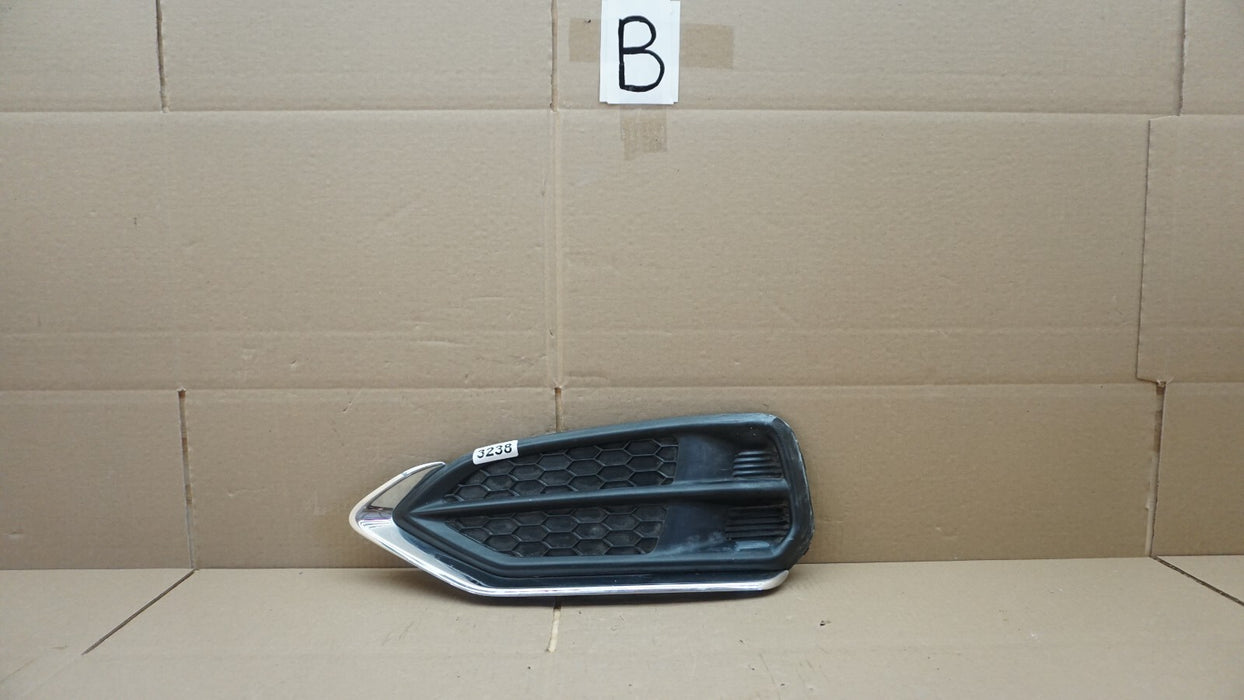 2016-2018 ACURA RDX FRONT BUMPER LEFT DRIVER SIDE FOG LIGHT GRILLE COVER OEM
