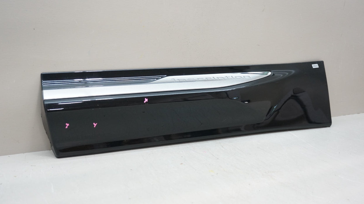 2018-2021 VOLVO XC60 REAR LEFT DOOR TRIM MOLDING OEM