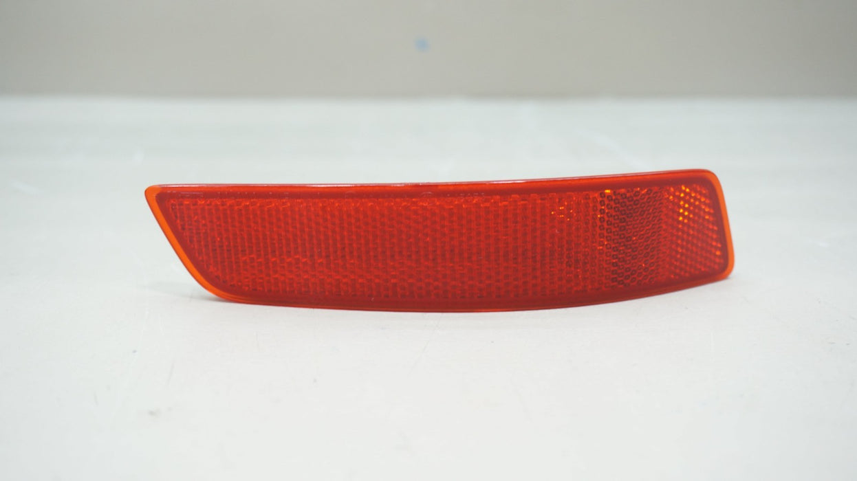 2013-2018 LEXUS ES GS REAR RIGHT PASSENGER SIDE BUMPER REFLECTOR 81910-30040 OEM