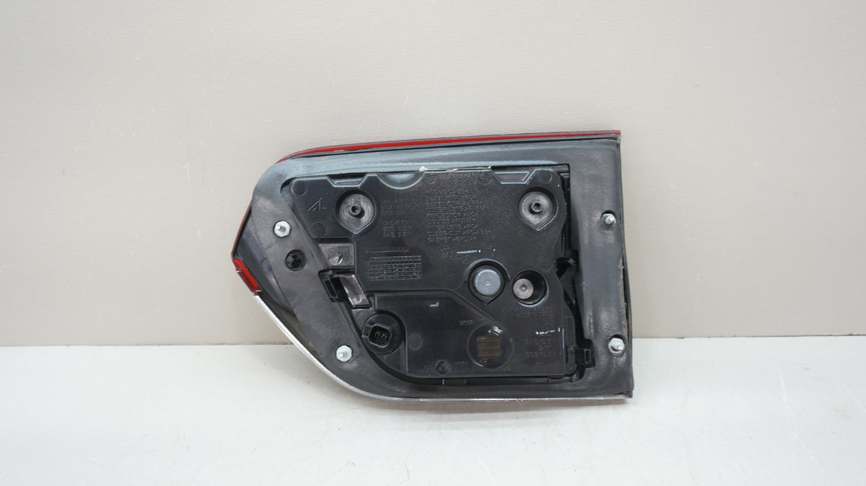 2014-2021 JEEP GRAND CHEROKEE REAR LEFT DRIVER SIDE INNER TAIL LIGHT OEM