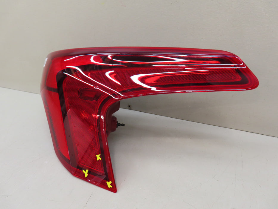 2021 2022 HYUNDAI SANTA FE REAR RIGHT PASSENGER TAIL LIGHT OUTER LED OEM