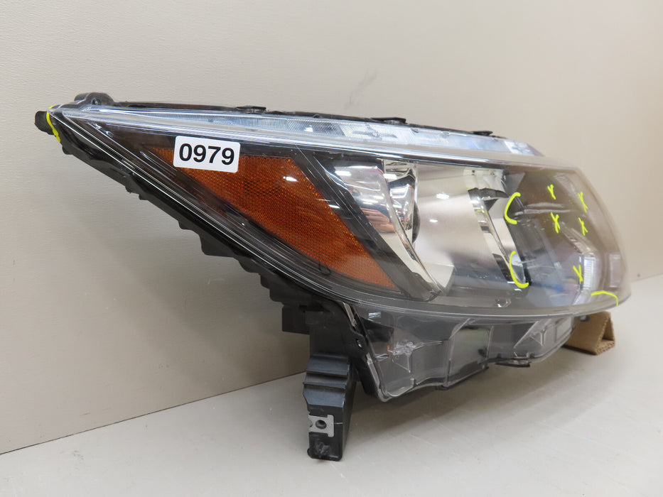 2017-2019 NISSAN ROGUE SPORT FRONT RIGHT PASSENGER HEADLIGHT LAMP HALOGEN OEM