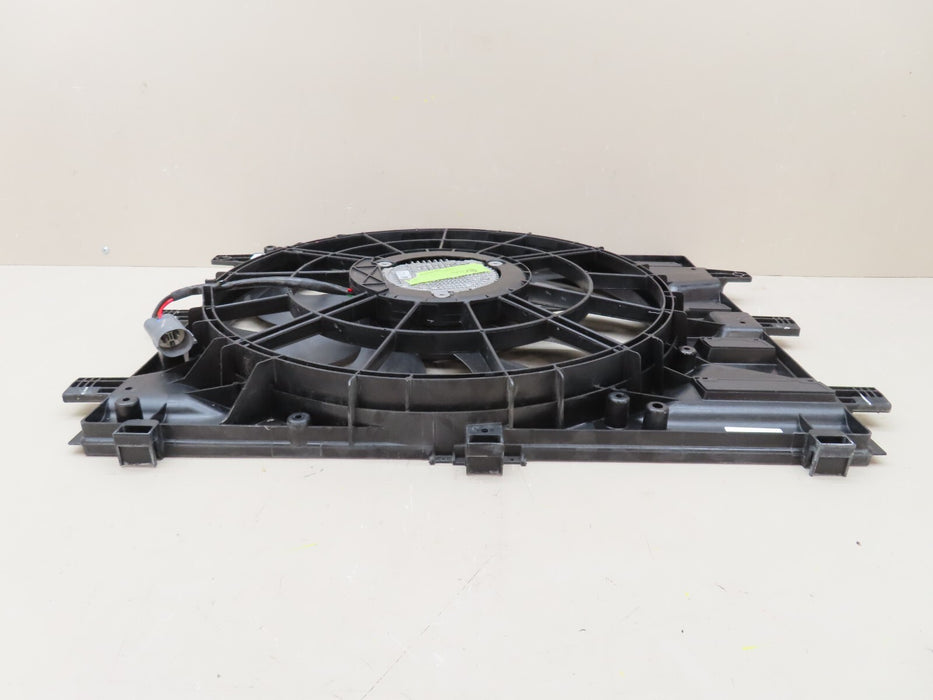 2020-2022 GMC TERRAIN CHEVROLET EQUINOX ENGINE RADIATOR COOLING FAN OEM 84581336