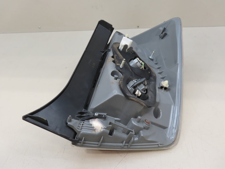2012-2015 TOYOTA PRIUS REAR LEFT DRIVER SIDE TAIL LIGHT LAMP OEM